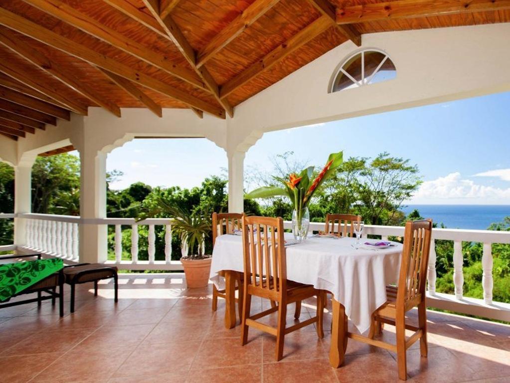 Rumboat Retreat Saint John Екстериор снимка